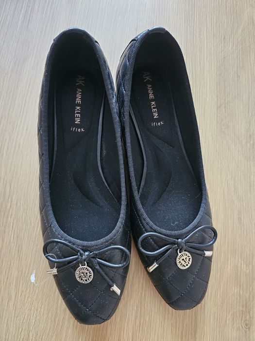 Nowe baleriny na obcasie Anne Klein iflex  rozmiar 38,5 czarne