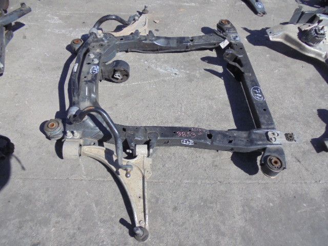 Charriot frente OPEL Astra J Sedan