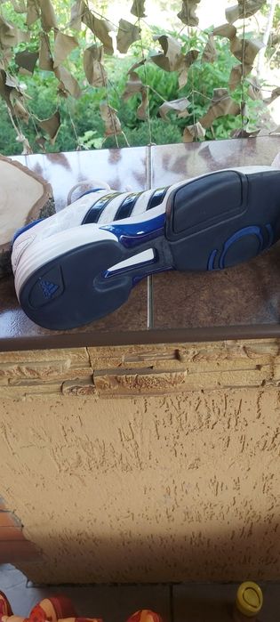 Красовки Adidas продам