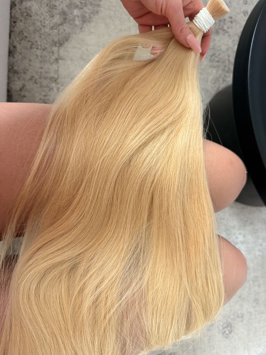 Kita o kolorze zlocistego blondu
