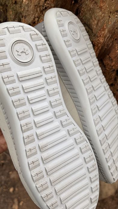 кросівки Under Armour