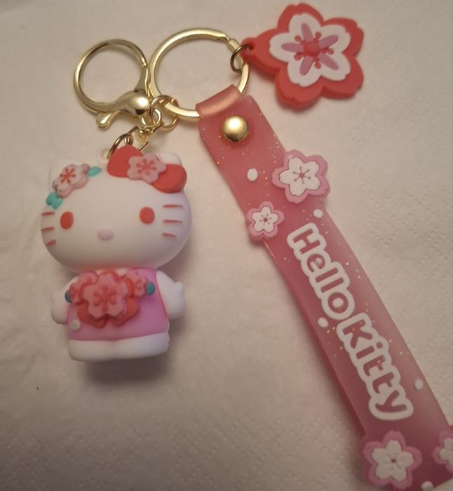 Hello Kitty i brelok do kluczy ,torebki Nowy Piekny