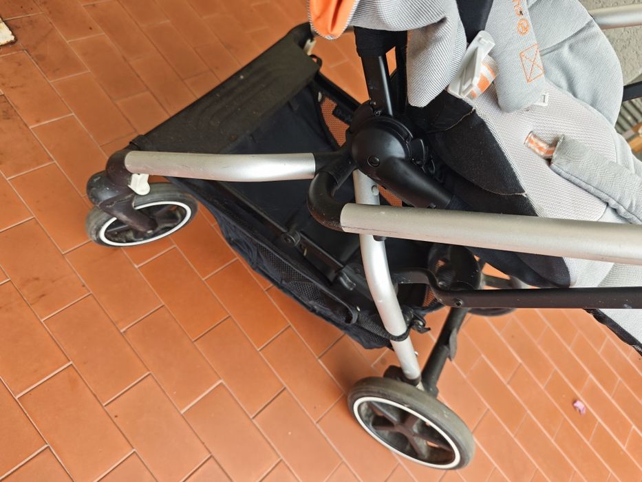 Carrinho Cybex EEZY S TWIST+2