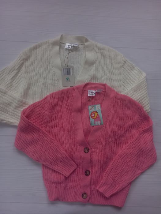 Кардигани светри 122р 128р 134р 140р 146р 152р