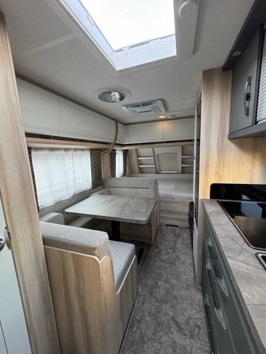 Wypożyczalnia Przyczep Kempingowych Warszawa Hobby Wynajem Klima Mover