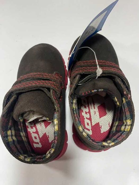 Botas para criança Lotto - tamanho 21