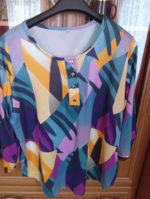 Bluzki damskie duże