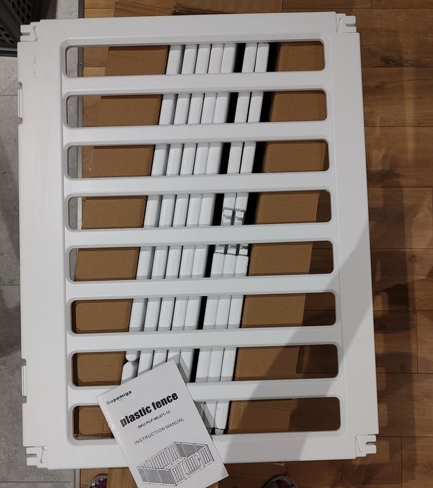 Biały kojec dla dziecka GUPAMIGA