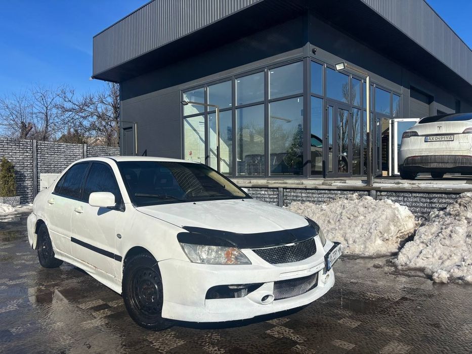 Продам Mitsubishi Lancer