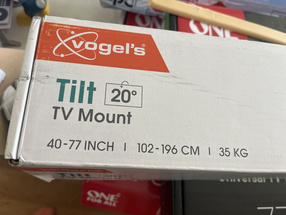 Suporte de TV Vogel’s 3615 com inclinação de 15graus