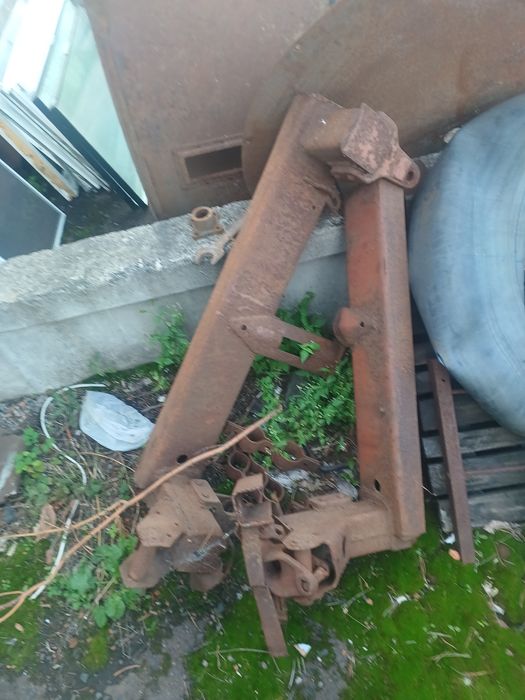 Продам раму і 2 платформи 2ПТС-4