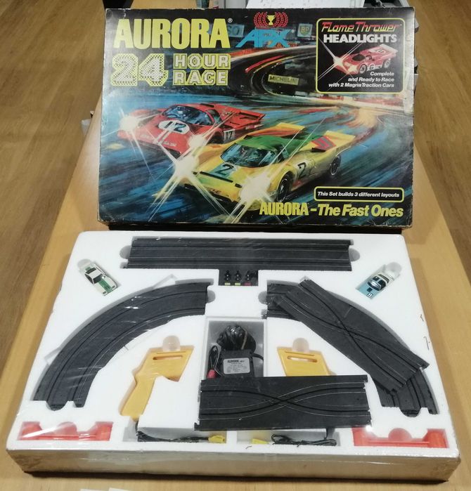 Pista Aurora Afx - 24 hour race com a referencia GX1750