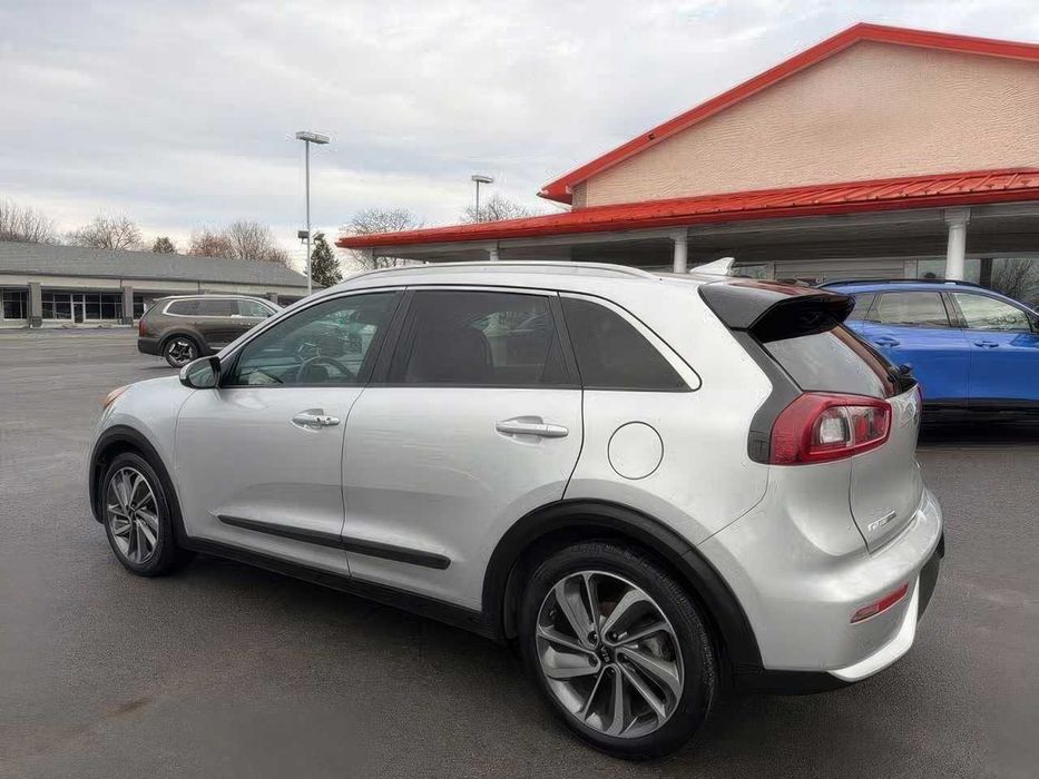 Kia e-Niro      2020