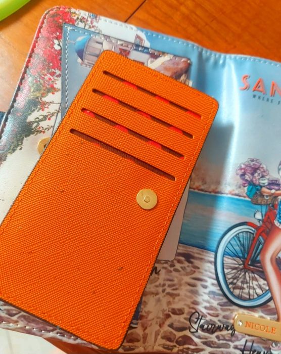 Porta moedas novo NICOLEE