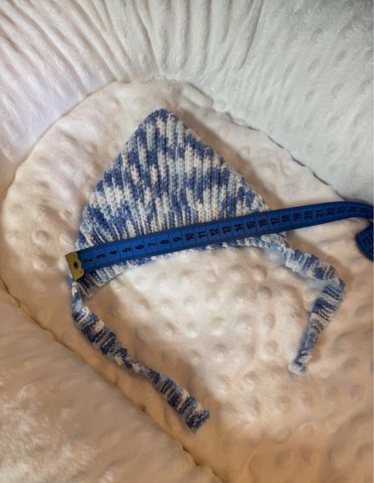 Вязаная шапочка эльф ручная работа