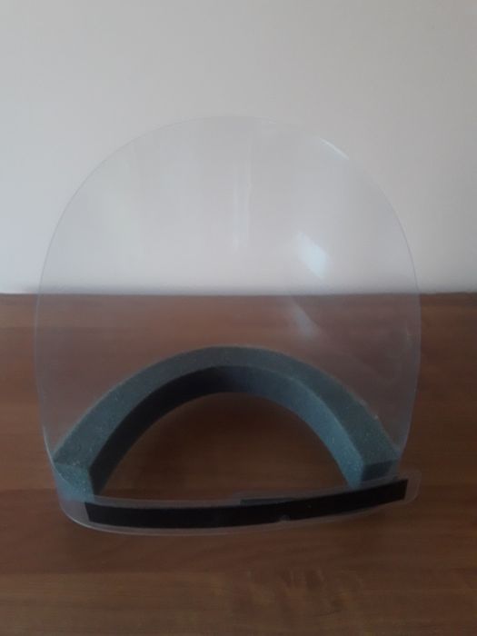 Przyłbica na nos, oczy i usta