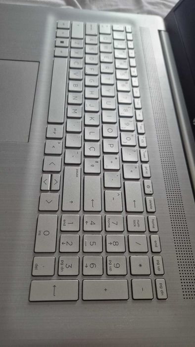 Portatil Notebook HP 17
