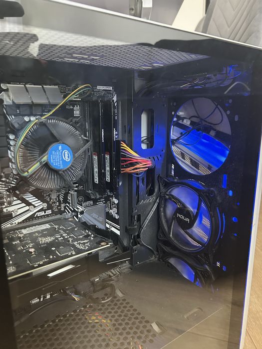 Komputer stacjonarny - działa bez problemu