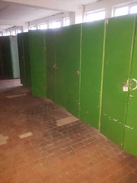 Шкаф металевий двох створчастий