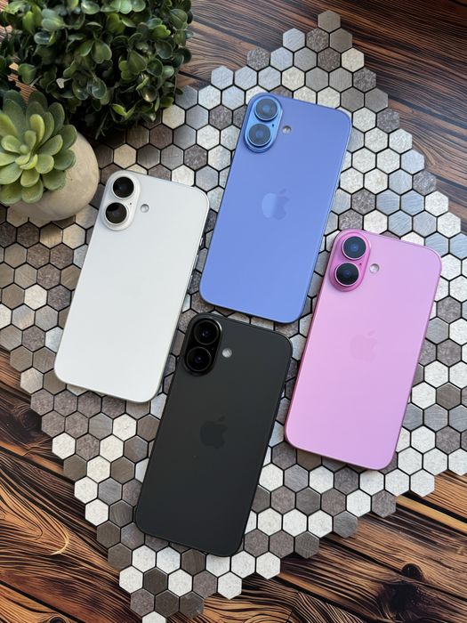 Макет/муляж iPhone 16 серії