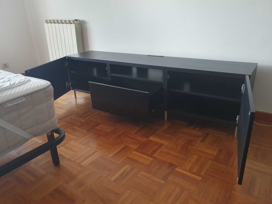 Móvel TV - IKEA Besta