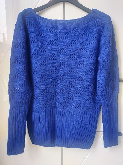 Sweterek ażurowy