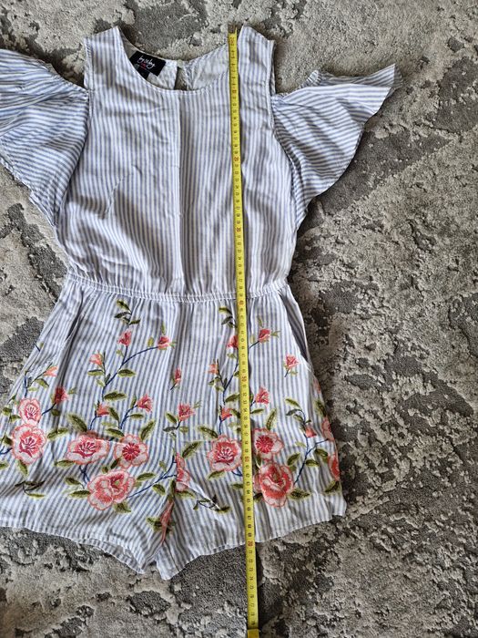Kombinezon dziewczęcy r 140 146