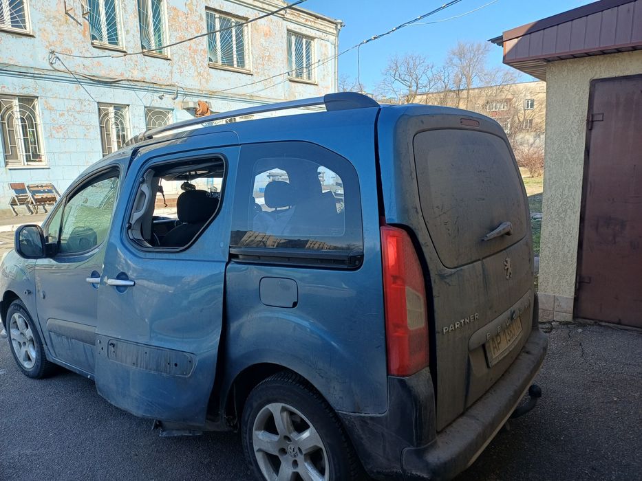 Продам  Peugeot Partner 2011р.