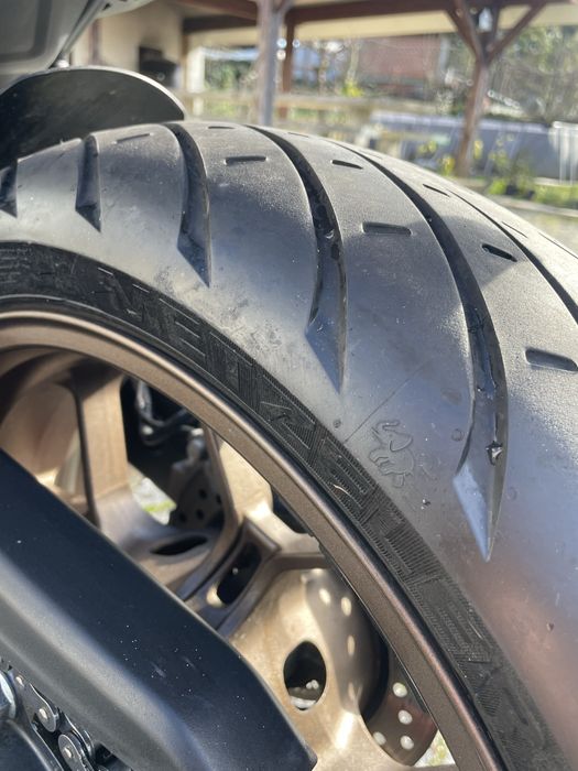 Honda CB 650 RA como nova