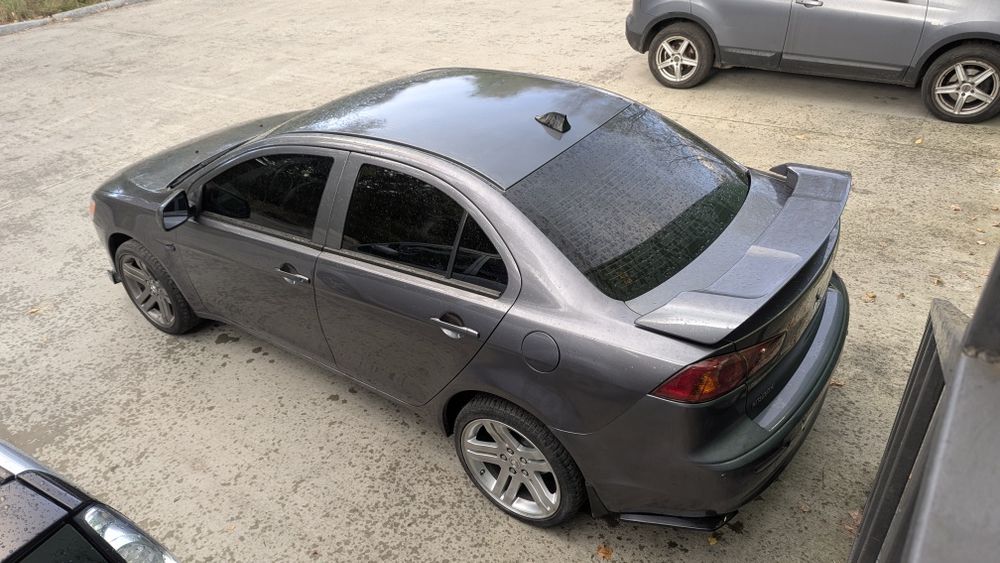 Mitsubishi Lancer 10