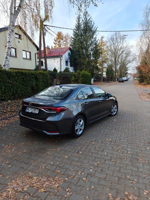 Wynajem samochodów Nowe Corolle..