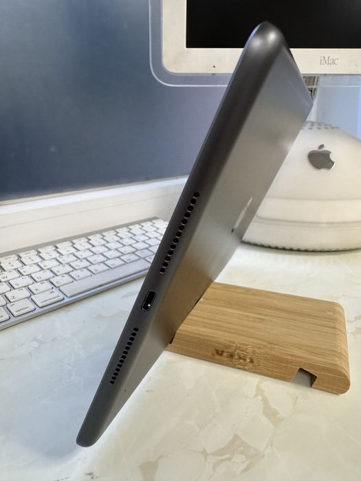 iPad 7 10.2 32Gb Space WiFi Хороший стан, Рідний АКБ 98%, Без ремонтів