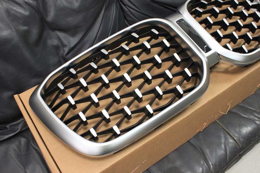 Grill Atrapa OEM M-SPORT BMW X3 G01 LCI Chrom bez FP
