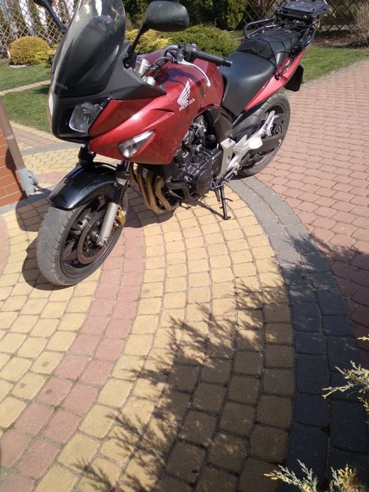 Sprzedam Hondę CBF600s