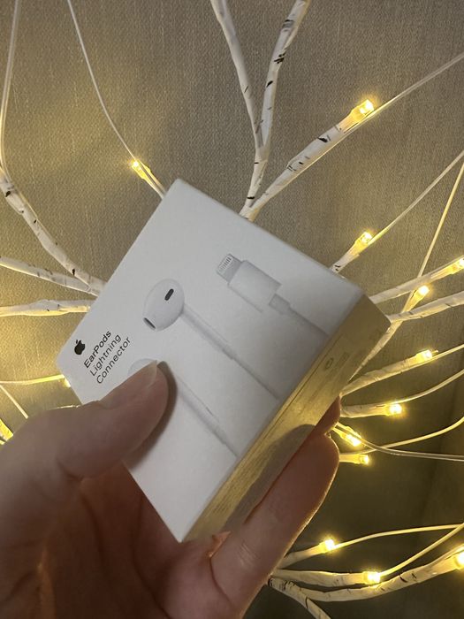 Проводные Earpods lightning наушники новые запечатаные от айфона