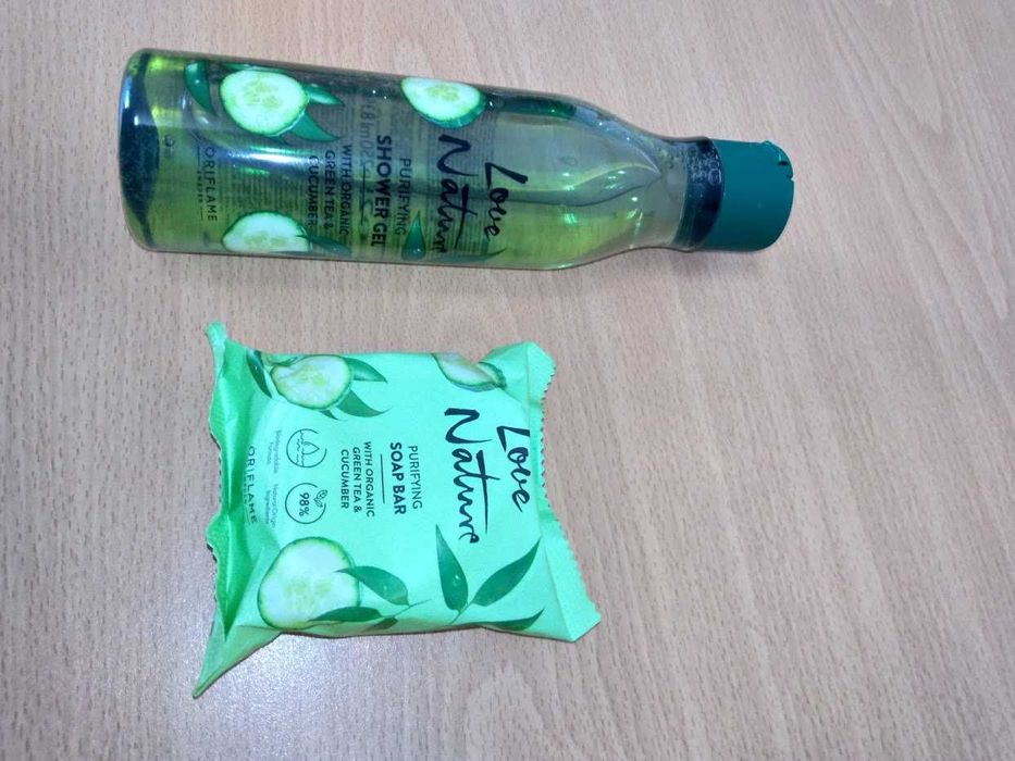 Gel duche Love nature água de coco e melão + sabonete