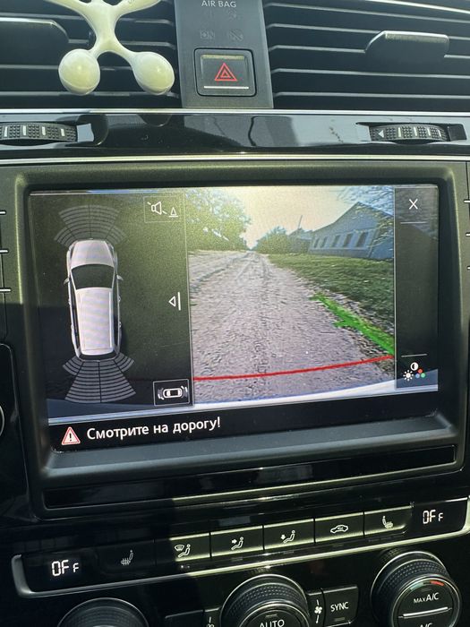 Продам Golf 7 2.0 TDI Highline Dynaudio