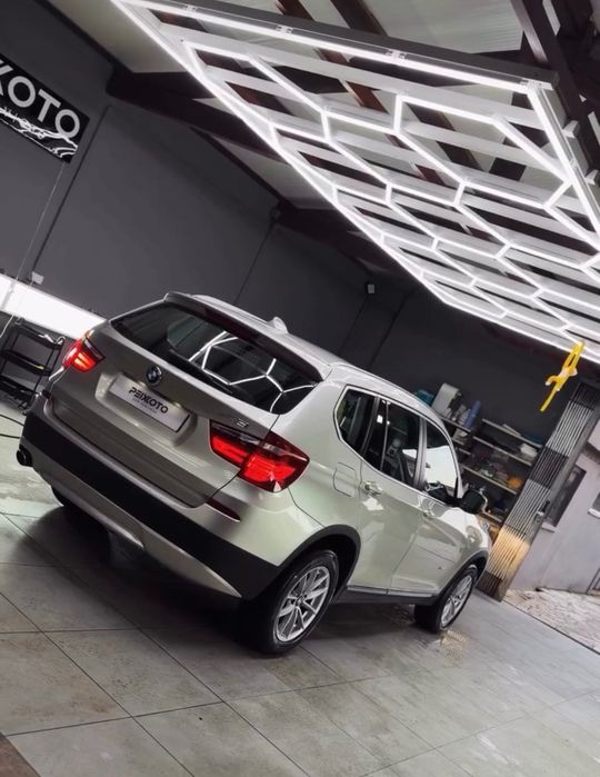 Bmw x3 x drive 2.0 — photo 2