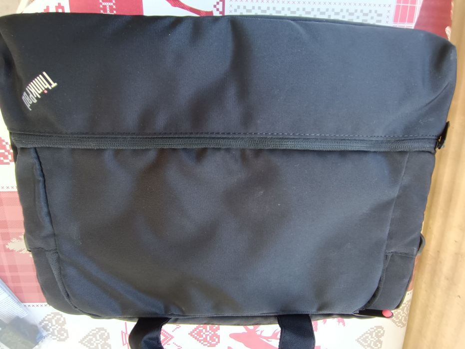 Vendo mala portátil Lenovo