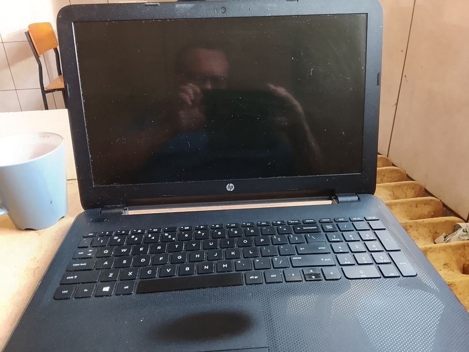 Laptop HP plus torba