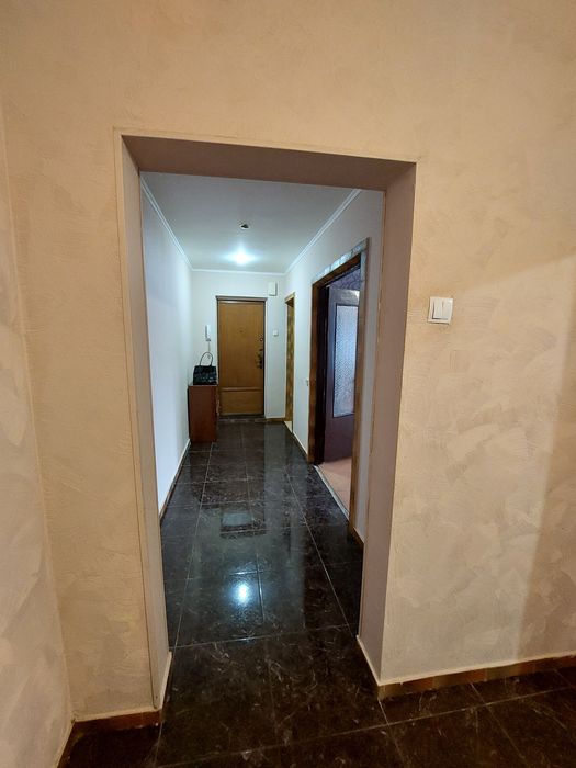 Сдаю 3 комн.кв. Таирова ул.И.Петрова