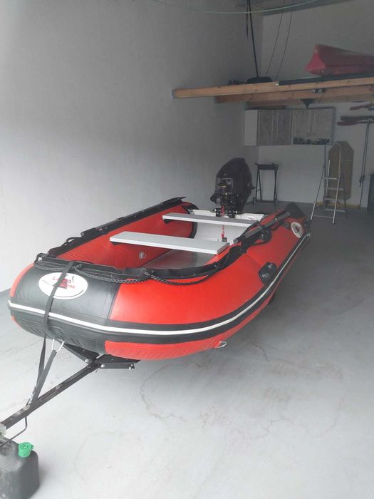 Ponton ze sztywną podłogą Lava Marine