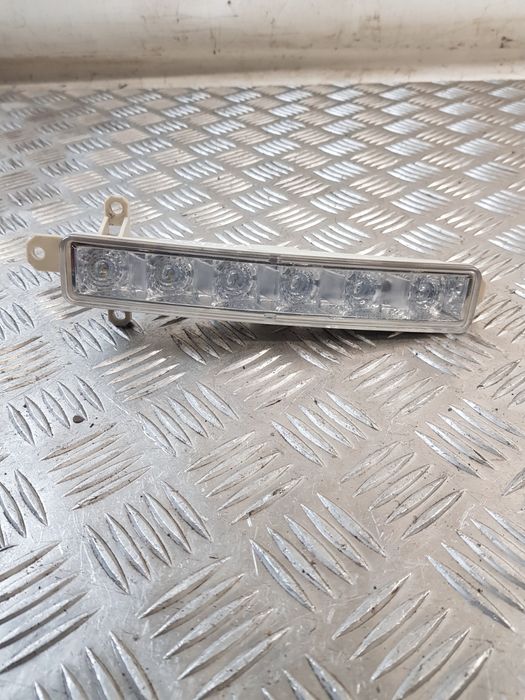Lampa Przednia Led Drl Do Jazdy Dziennej Peugeot 301 Lift 18R-