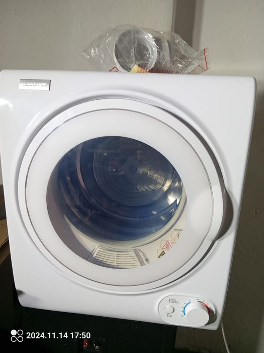 Klarstein Jet Set 2500 kondensacyjna suszarka do prania

Cena 499

Pro