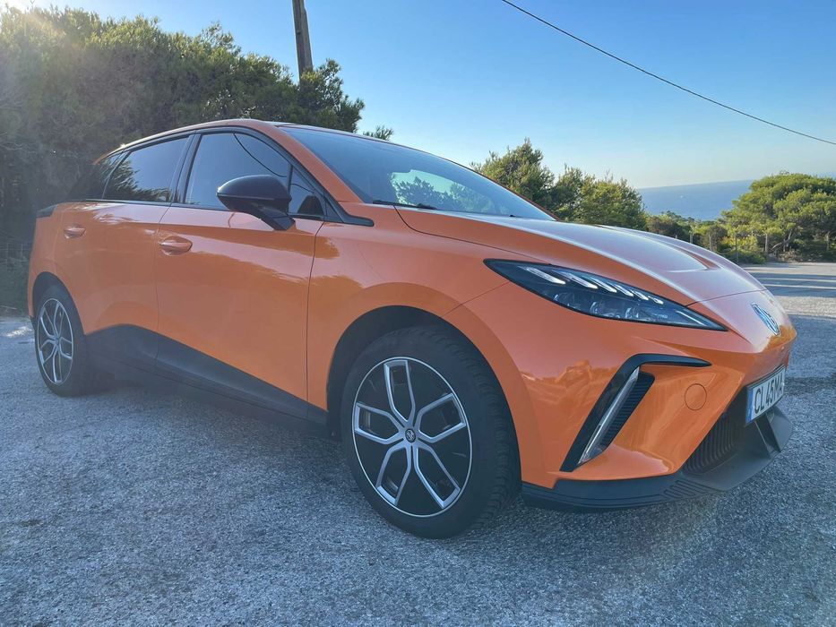 MG4 64 kWh Luxury 150 kW 204 Hp 6.800 Kms