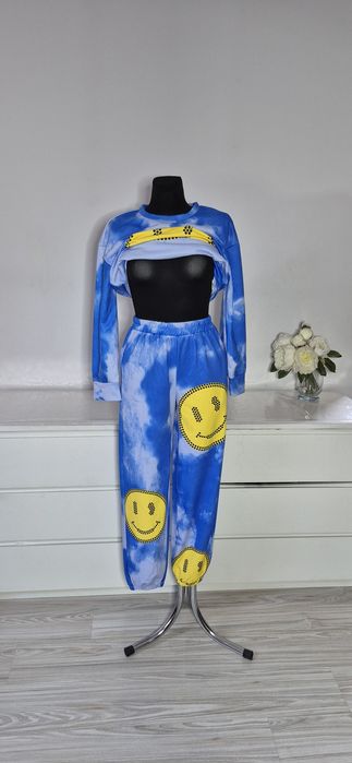 Dresy damskie dwoczesciowe L Blekitne Emotikony