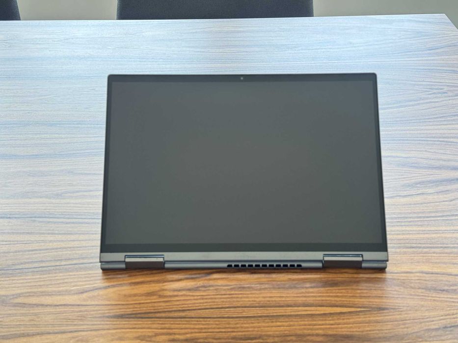 Lenovo ThinkPad (ecra rachado sem macha) X1 Yoga Gen 6 Tátil 360º i5 11ª Ger 16GB 512GB SSD