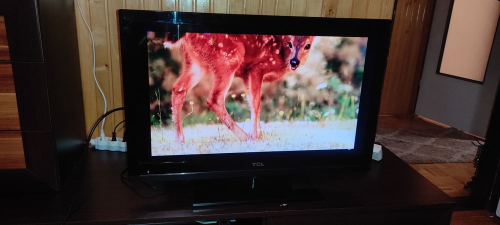 Telewizor monitor TCL L32D3300C sprawny