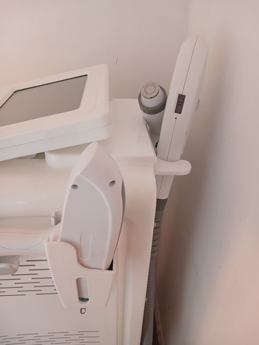 Косметологічний комбайн для лазерної епіляції La Corona 4в 1