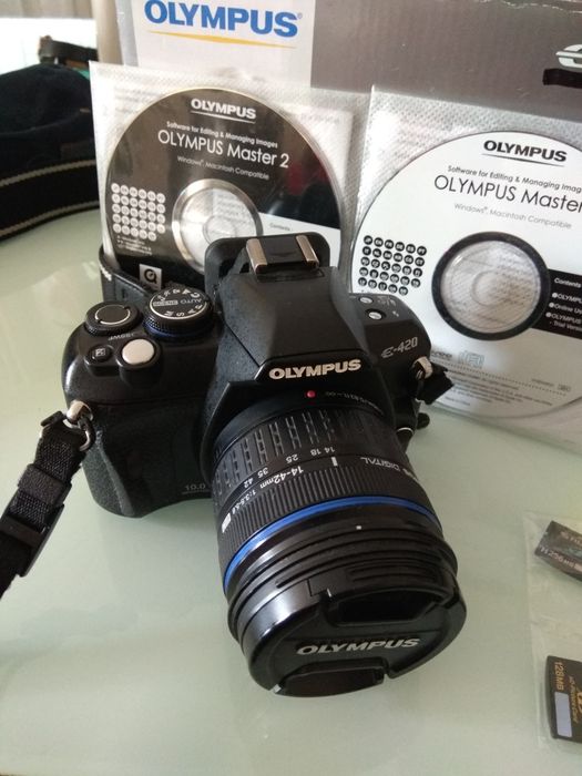 Aparat cyfrowa lustrzanka Olympus e-420